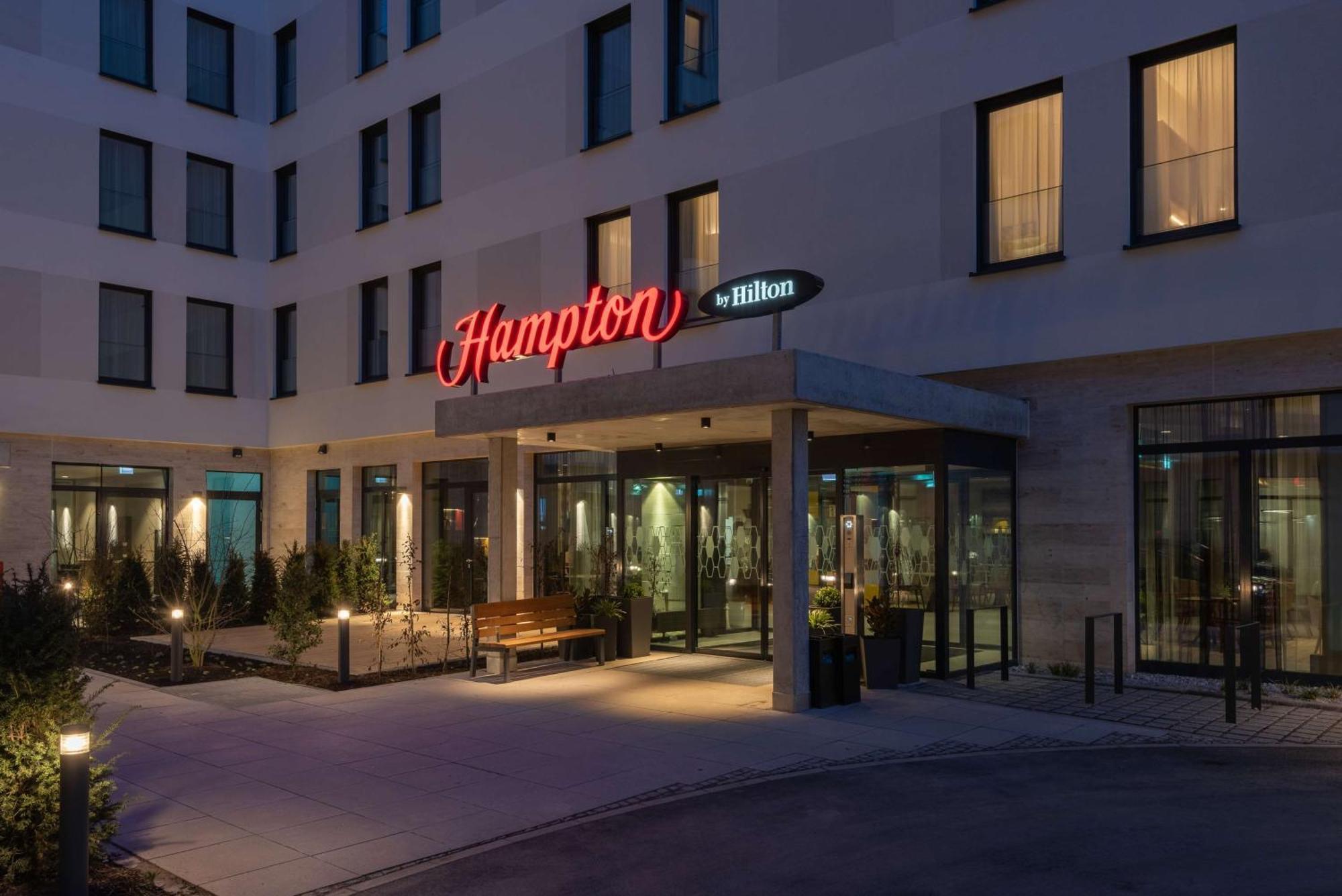 Hotel Hampton By Hilton North Monaco di Baviera